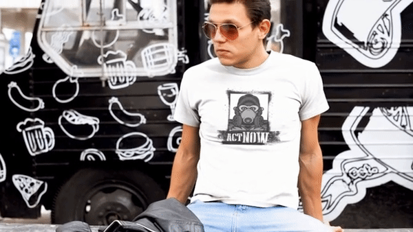 Gasmask Gorilla - Organic Shirt